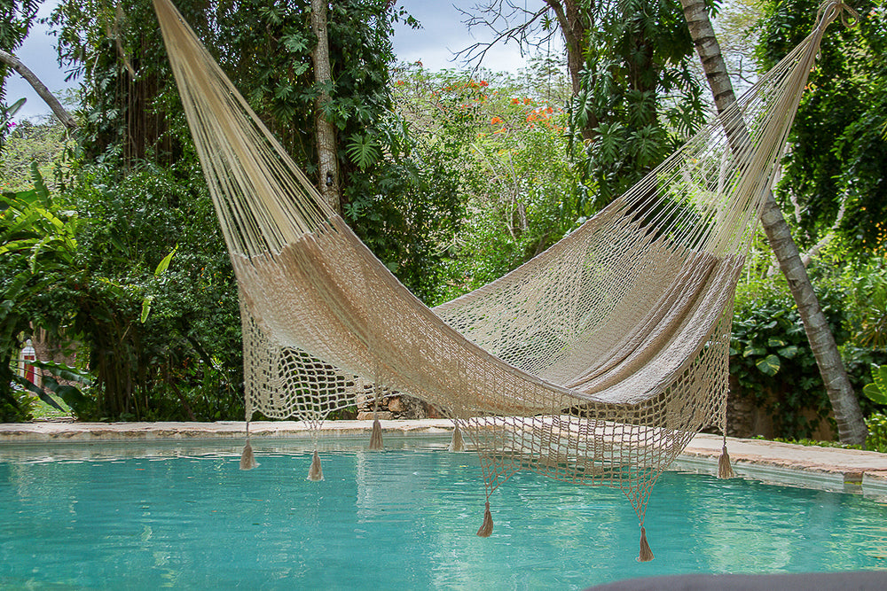 Outdoor undercover cotton Mayan Legacy hammock with crocheted tassels King Size Marble