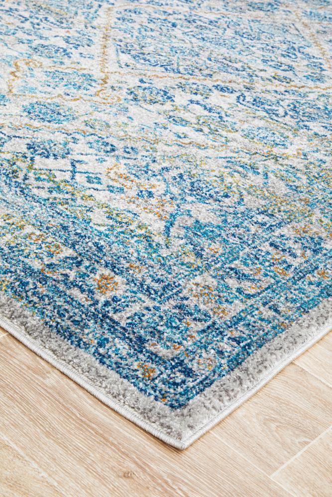 Classic Silver Transitional Rug - House Things Evoke Collection