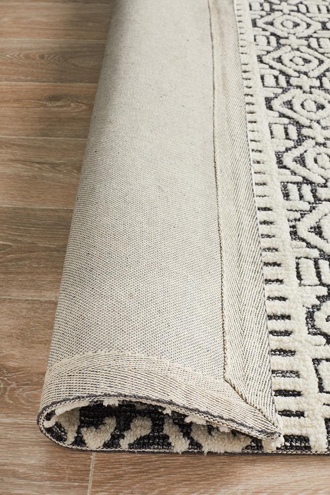 Levi Adonis Ivory Black Rug - House Things Levi Collection